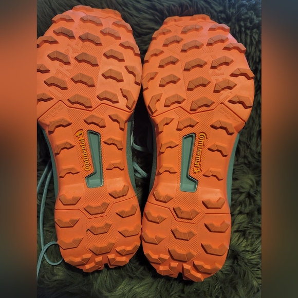 Adidas Terrex Sneaker - Picture 2 of 6